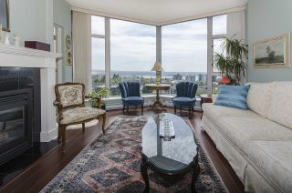 Photo 2: 1005 160 E 13TH Street in North Vancouver: Central Lonsdale Condo for sale in "The Grande" : MLS®# R2266031