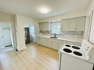 Photo 4: 922 PARK Drive in Vancouver: Marpole House for sale (Vancouver West)  : MLS®# R2833079