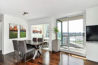 Photo 3: 2206 33 Smithe Street in Vancouver: Yaletown Condo for sale (Vancouver West)  : MLS®# V1090861