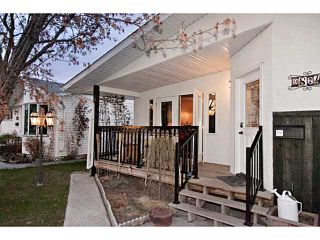 Photo 2: 9824 AUSTIN Road SE in CALGARY: Acadia Residential Detached Single Family for sale (Calgary)  : MLS®# C3567512