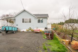 Photo 2: 27813 56 Avenue in Abbotsford: Poplar House for sale : MLS®# R2612787