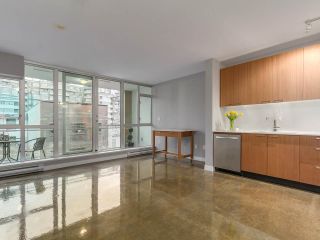 Photo 1: 409 221 UNION STREET in Vancouver: Mount Pleasant VE Condo for sale (Vancouver East)  : MLS®# R2119480