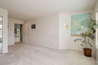 Photo 11: 206 257 E KEITH Road in North Vancouver: Lower Lonsdale Condo for sale in "McNair Park" : MLS®# R2398513