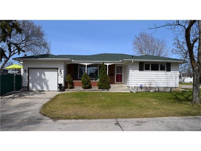 Main Photo: 109 Columbus Crescent in Winnipeg: Westwood Residential for sale (5G)  : MLS®# 1709489