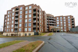 Photo 2: 102 10 Regency Park Drive in Halifax: 5-Fairmount, Clayton Park, Rocki Residential for sale (Halifax-Dartmouth)  : MLS®# 202227696