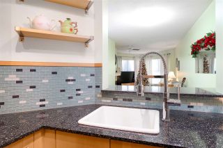 Photo 12: 301 509 CARNARVON Street in New Westminster: Downtown NW Condo for sale in "HILLSIDE PLACE" : MLS®# R2229306