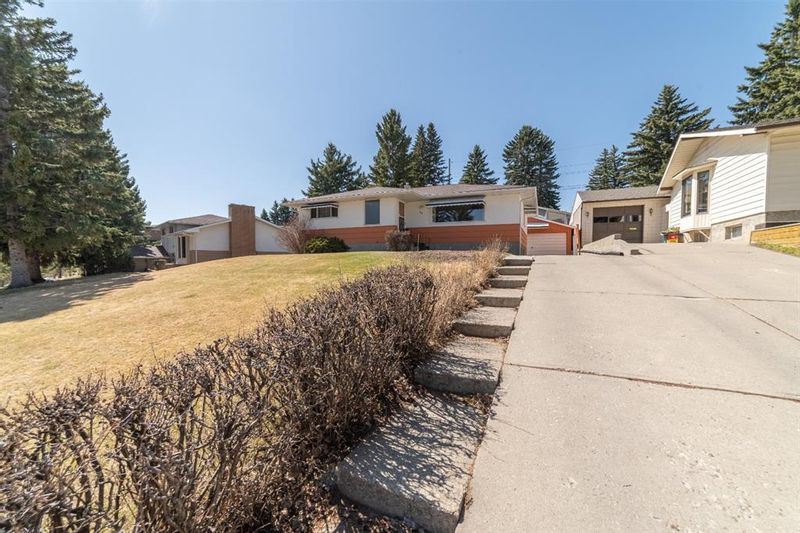 FEATURED LISTING: 30 Roselawn Crescent Northwest Calgary