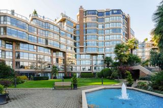 Photo 39: G-02 1490 PENNYFARTHING Drive in Vancouver: False Creek Condo for sale in "Habour Cove" (Vancouver West)  : MLS®# R2727724