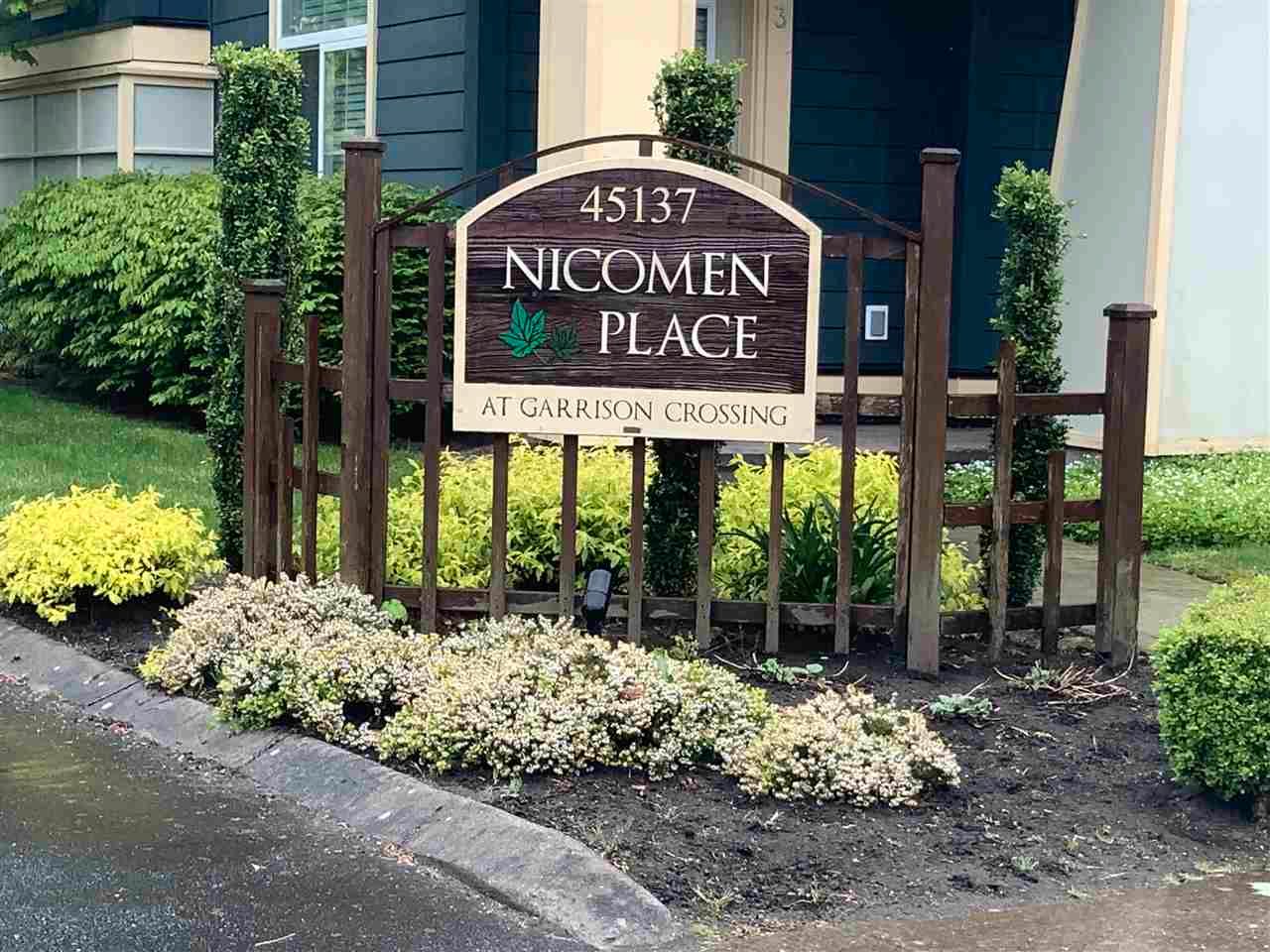 Main Photo: 27 45137 NICOMEN Crescent in Chilliwack: Vedder S Watson-Promontory Townhouse for sale in "Nicomen Place" (Sardis)  : MLS®# R2574126
