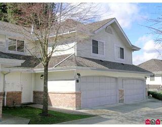 Photo 1: 8675 WALNUT GROVE Drive in Langley: Walnut Grove Townhouse for sale in "Cedar Creek" : MLS®# F2707855