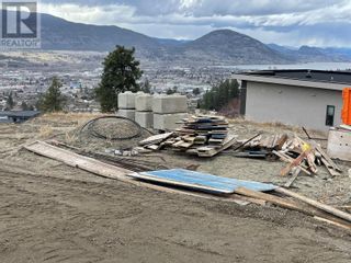 Photo 3: 2751 Hawthorn Drive in Penticton: Vacant Land for sale : MLS®# 10311416