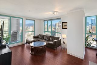 Photo 11: 2203 907 BEACH Avenue in Vancouver: Yaletown Condo for sale in "CORAL COURT" (Vancouver West)  : MLS®# R2567727