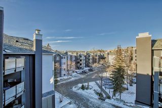 Photo 10: 401 30 Sierra Morena Mews SW in Calgary: Signal Hill Apartment for sale : MLS®# A2018012