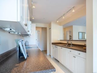 Photo 5: 211 9840 Fifth St in Sidney: Si Sidney North-East Condo for sale : MLS®# 859317
