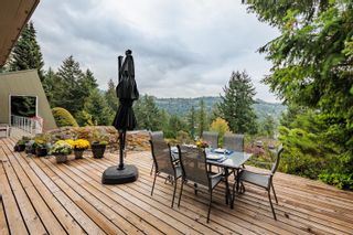 Photo 15: 5875 FALCON Road in West Vancouver: Eagleridge House for sale : MLS®# R2727161