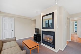 Photo 5: 803 910 BEACH Avenue in Vancouver: Yaletown Condo for sale in "The Meridian" (Vancouver West)  : MLS®# R2641855