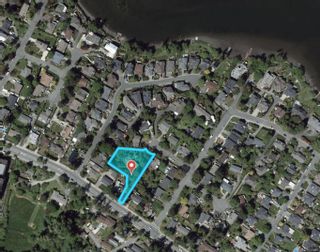 Photo 2: 1212 Craigflower Rd in Esquimalt: Es Kinsmen Park House for sale : MLS®# 920890