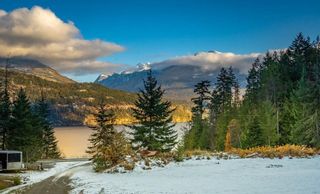 Photo 6: 9295 SHUTTY BENCH ROAD in Kaslo: House for sale : MLS®# 2468270