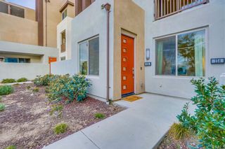 Photo 2: 156 Harringay in Irvine: Residential for sale (GP - Great Park)  : MLS®# OC22035525