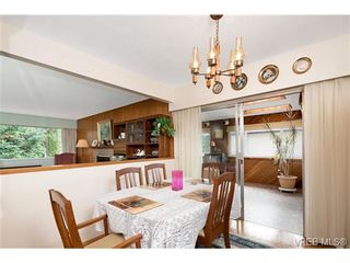 Photo 8: 993 McBriar Ave in VICTORIA: SE Lake Hill House for sale (Saanich East)  : MLS®# 675959