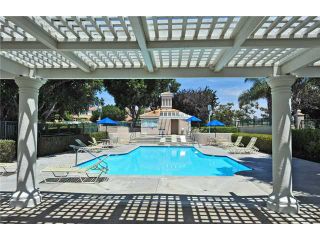 Photo 11: UNIVERSITY CITY Townhouse for sale : 2 bedrooms : 7214 Shoreline Drive #180 in San Diego