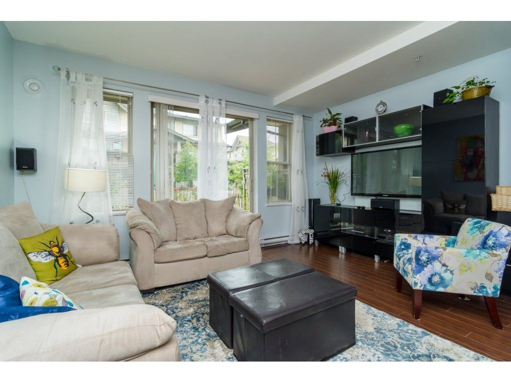 Photo 4: Photos: 44 9525 204 Street in Langley: Walnut Grove Townhouse for sale : MLS®# R2099662