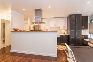 Photo 7: 212 1435 NELSON Street in Vancouver: West End VW Condo for sale in "Westport" (Vancouver West)  : MLS®# R2195195
