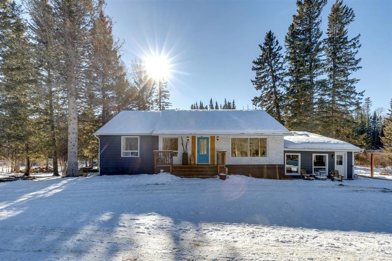 FEATURED LISTING: 15 Mountain View Park Bragg Creek
