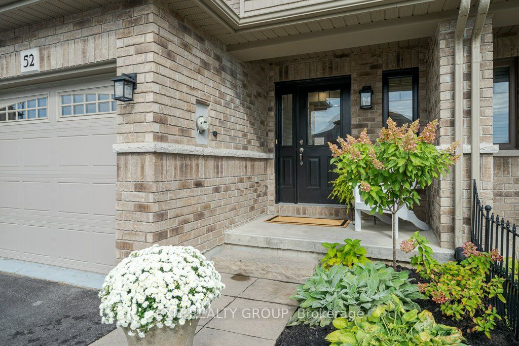 Main Photo: 52 Princeton Place in Belleville: House (2-Storey) for sale : MLS®# X7012404