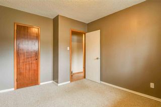 Photo 11: 930 16 ST NE in Calgary: Mayland Heights House for sale : MLS®# C4141621