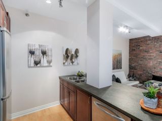 Photo 7: 406 233 ABBOTT Street in Vancouver: Downtown VW Condo for sale in "ABBOTT PLACE" (Vancouver West)  : MLS®# R2112745