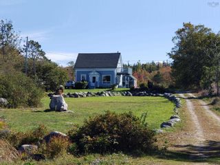 Photo 2: 1181 Sandy Point Road in Sandy Point: 407-Shelburne County Residential for sale (South Shore)  : MLS®# 202305227