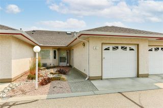 Photo 1: 43 1874 Parkview Crescent in Kelowna: Springfield/Spall House for sale (Central Okanagan)  : MLS®# 10236355