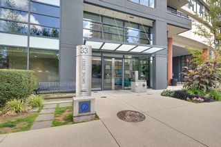 Photo 3: 702 33 SMITHE STREET in Vancouver: Yaletown Condo for sale (Vancouver West)  : MLS®# R2103455