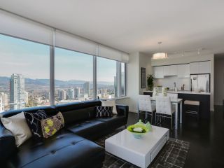 Photo 4: 3209 6333 SILVER Avenue in Burnaby: Metrotown Condo for sale (Burnaby South)  : MLS®# R2037515