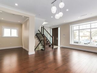 Photo 4: 4732 BRUCE Street in Vancouver: Victoria VE House for sale (Vancouver East)  : MLS®# R2141545