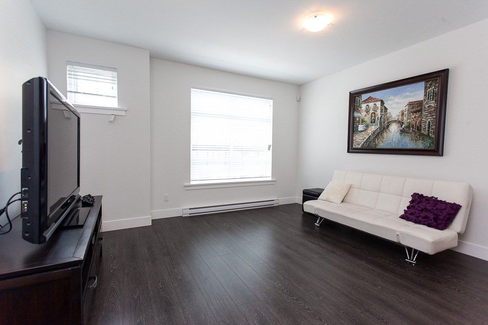 Photo 10: Photos: 95 9989 E BARNSTON Drive in Surrey: Fraser Heights Townhouse for sale in "Highcrest at Fraser Heights" (North Surrey)  : MLS®# R2088773