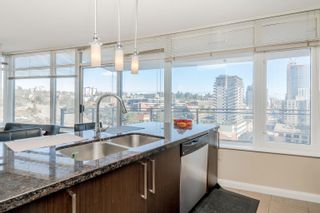 Photo 10: 1906 888 CARNARVON Street in New Westminster: Downtown NW Condo for sale in "MARINUS" : MLS®# R2754271