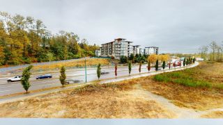 Photo 15: 303 3588 SAWMILL Crescent in Vancouver: South Marine Condo for sale (Vancouver East)  : MLS®# R2767075