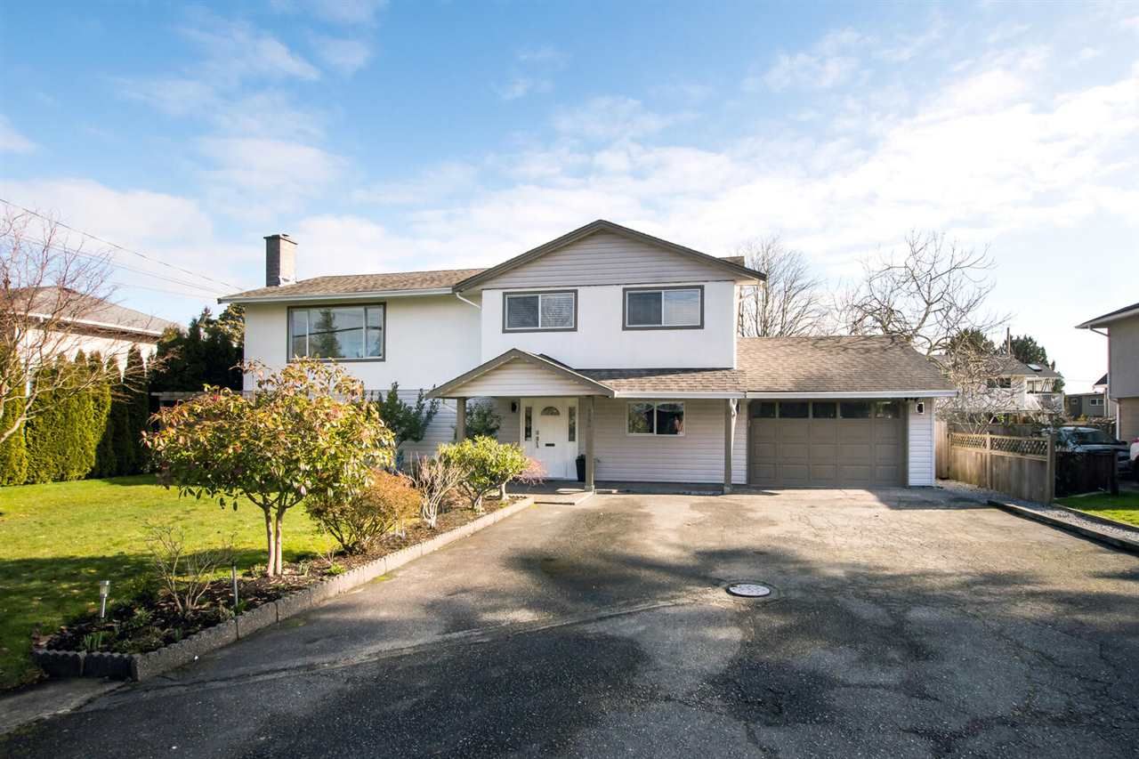 Main Photo: 4960 57A Street in Delta: Hawthorne House for sale (Ladner)  : MLS®# R2540335