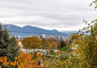 Photo 17: 301 1631 VINE Street in Vancouver: Kitsilano Condo for sale (Vancouver West)  : MLS®# R2614984
