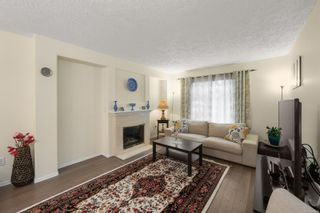 Photo 2: 902 288 Eltham Rd in View Royal: VR View Royal Row/Townhouse for sale : MLS®# 894631