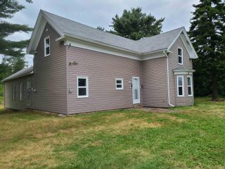Photo 1: 365 Highway 2 in Lower Five Islands: 104-Truro / Bible Hill Residential for sale (Northern Region)  : MLS®# 202220975