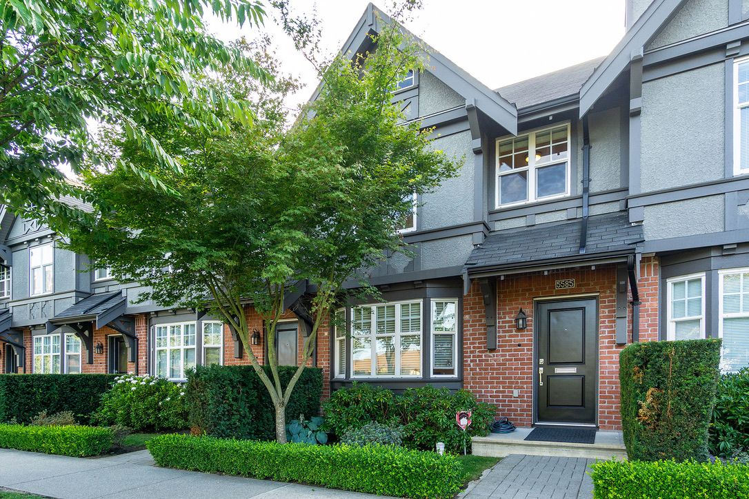 Main Photo: 5585 WILLOW Street in Vancouver: Cambie Townhouse for sale in "WILLOW" (Vancouver West)  : MLS®# R2603135