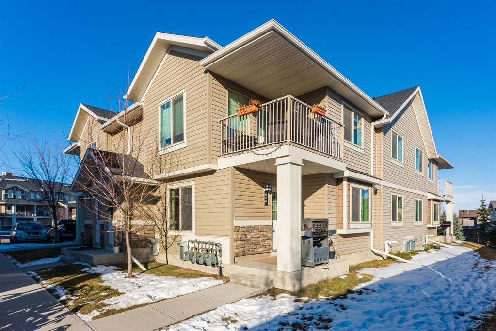 Main Photo: 606 250 Sage Valley Road NW in Calgary: Sage Hill Row/Townhouse for sale : MLS®# A1050597