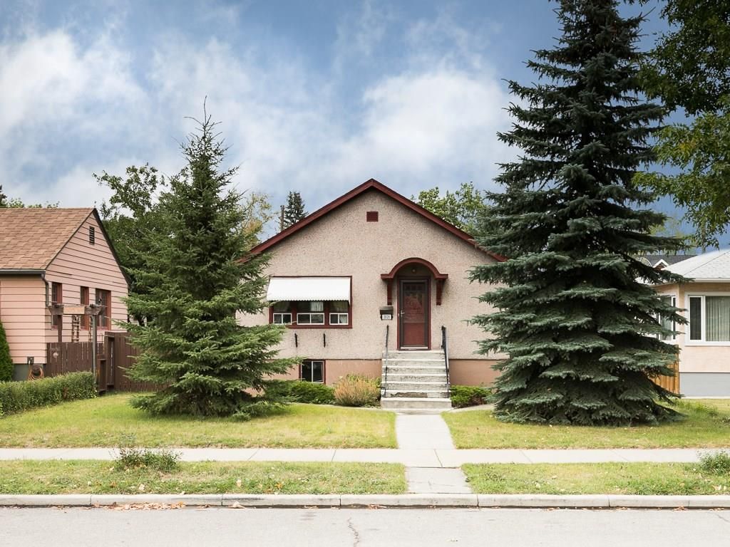 Main Photo: 2020 9 Avenue SE in Calgary: Inglewood House for sale : MLS®# C4138349