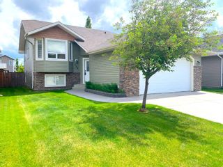 Main Photo: 102 Stephenson Crescent: Red Deer Detached for sale : MLS®# A1223657