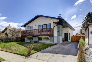 Main Photo: 4303 55 Street NE in Calgary: Temple Detached for sale : MLS®# A1217932