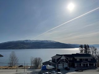 Photo 1: 6476 Renfrew Court, in Peachland: Vacant Land for sale : MLS®# 10270680
