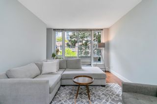 Photo 8: 407 1088 RICHARDS Street in Vancouver: Yaletown Condo for sale in "Richards Living" (Vancouver West)  : MLS®# R2683090